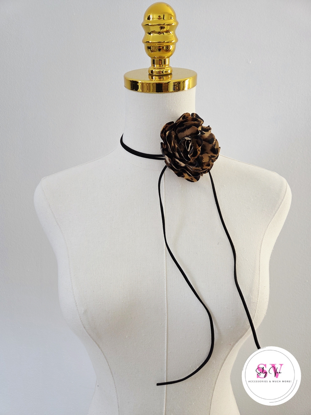 Leopard Print Flower Choker